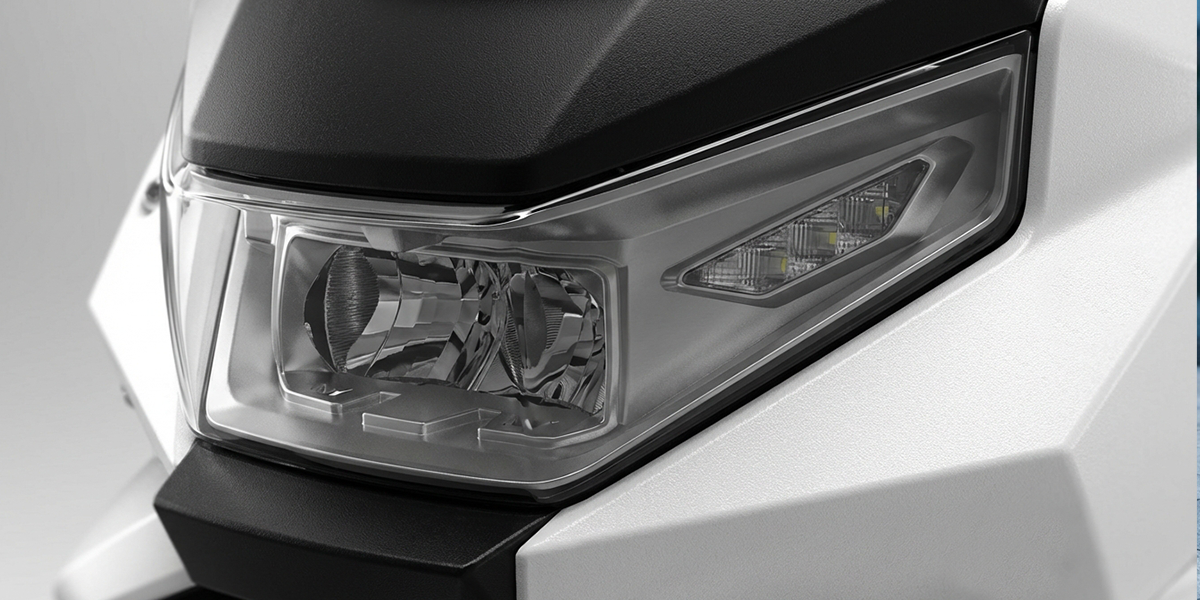 Precision Multi-Reflector Headlight