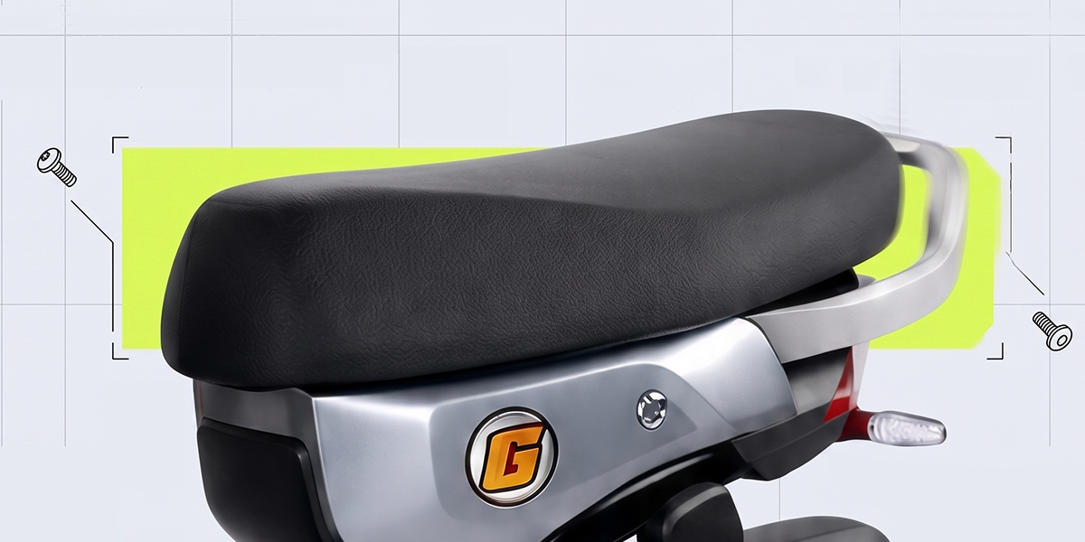 One-Piece Long Seat