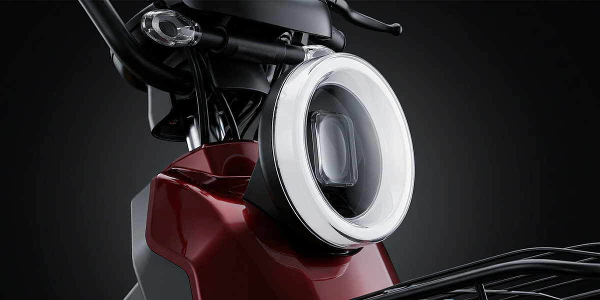 Signature Round Headlight