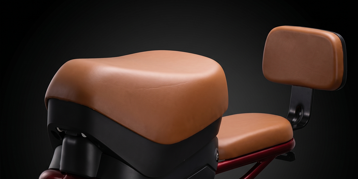  Comfort Wide Seat Design