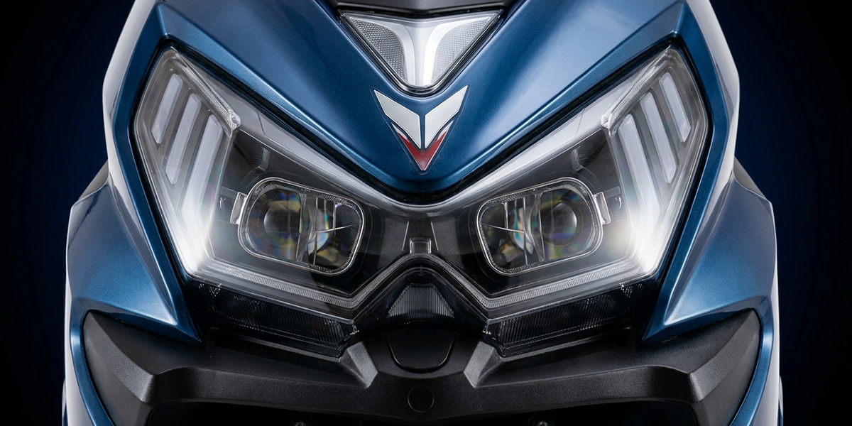 Dual-Projector LED Headlight