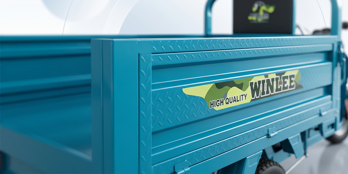 Large Cargo Box